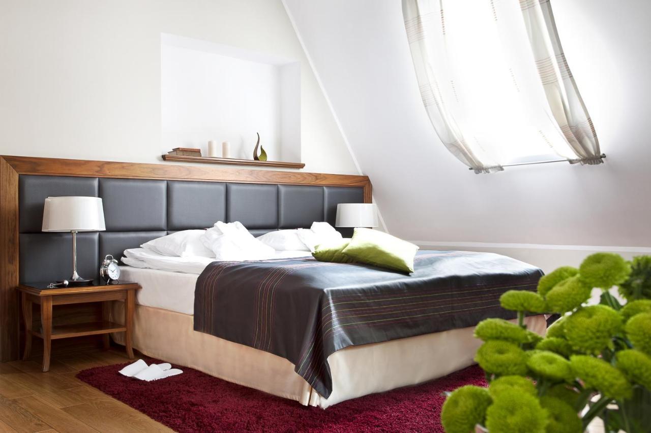 Hotel Zamek Lubliniec Extérieur photo