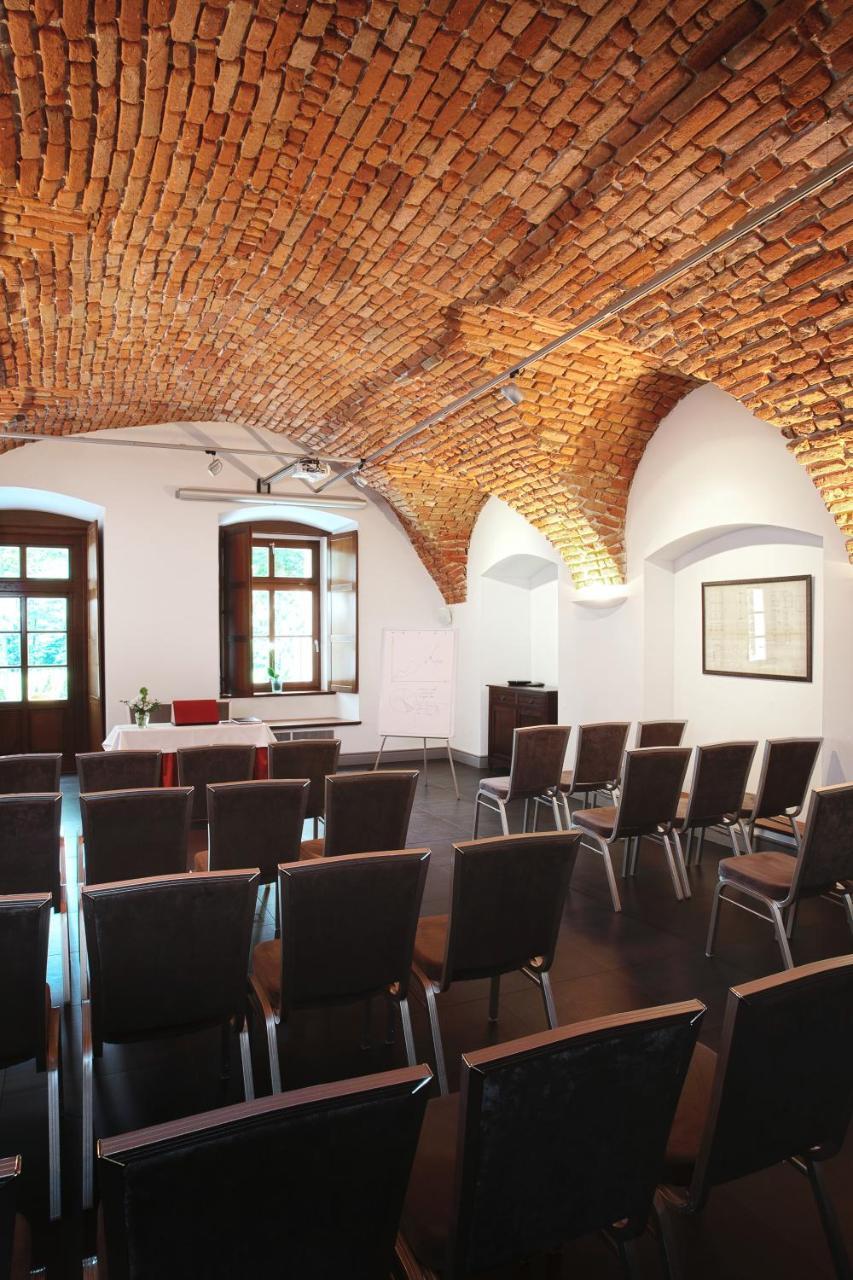 Hotel Zamek Lubliniec Extérieur photo