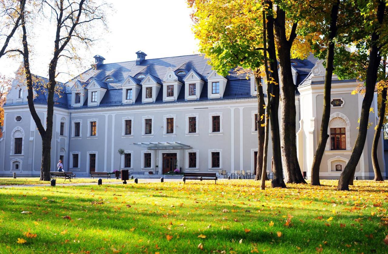 Hotel Zamek Lubliniec Extérieur photo