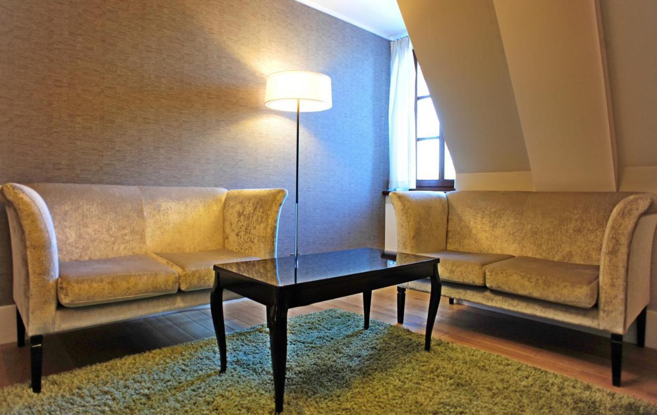 Hotel Zamek Lubliniec Extérieur photo